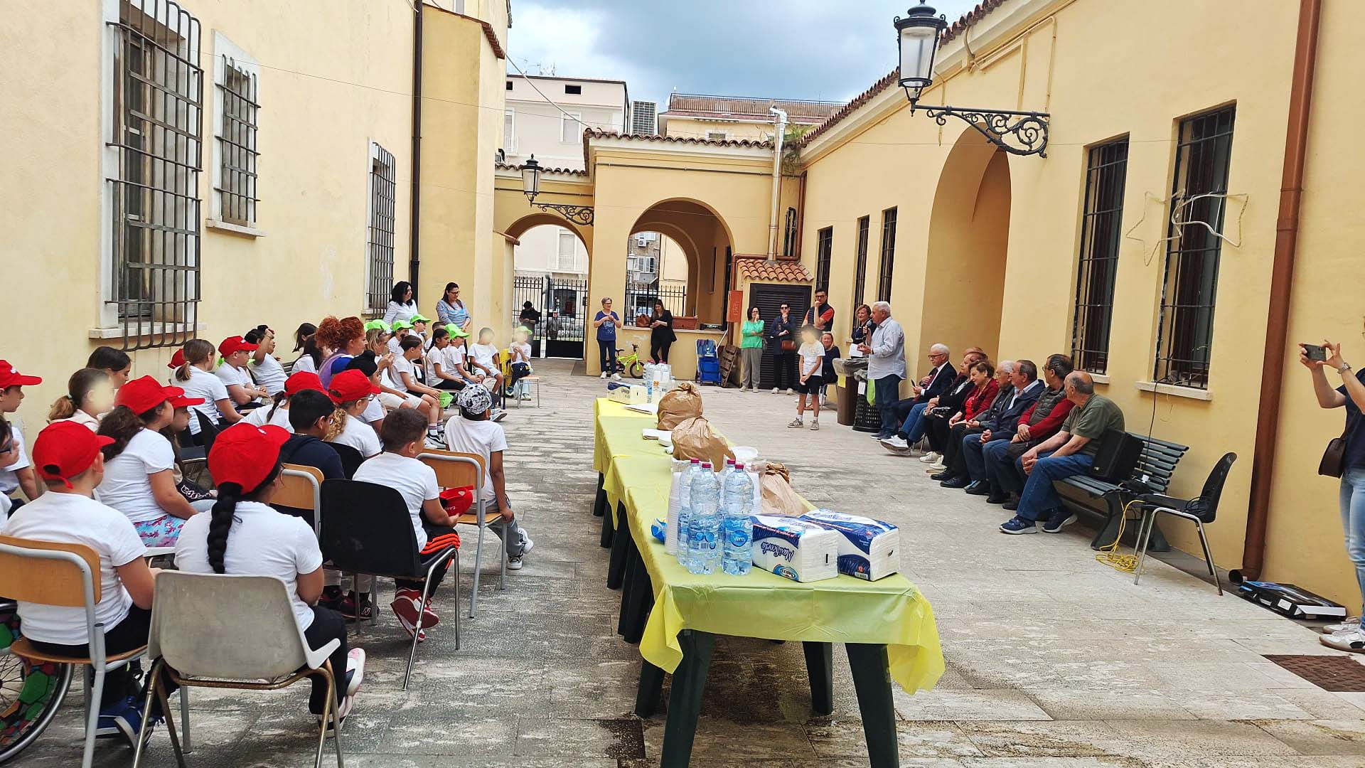 Dialoghi senza tempo storie di ieri… sguardi di domani - Fondi 27 05 2025 Aspri 01