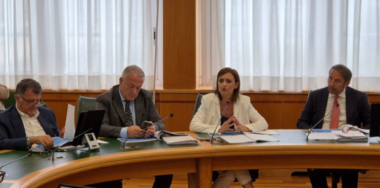 Palazzo_Commissione_17_giugno_2026