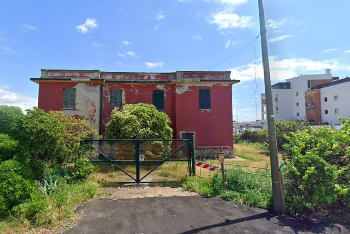 casa cantoniera capo portiere