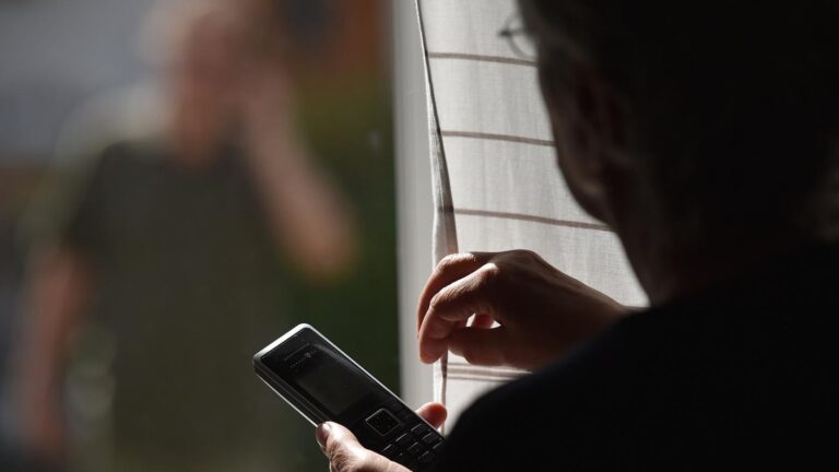 messaggi persecutori minaccia violenza