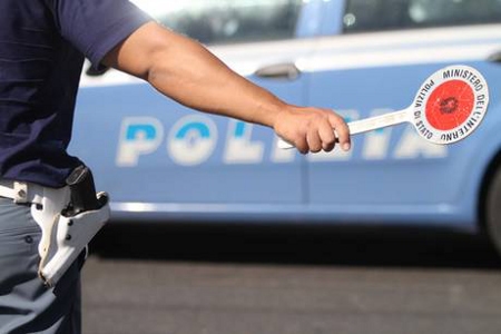 polizia posto di blocco