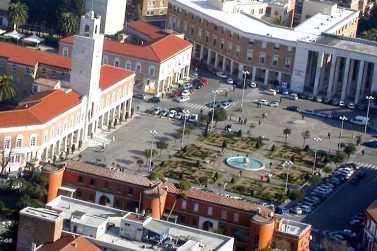 Latina-Piazza-del-Popolo-