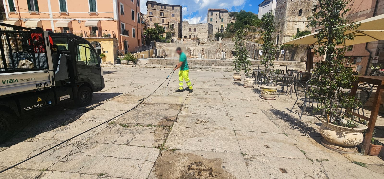 PIAZZA MUNICIPIO6