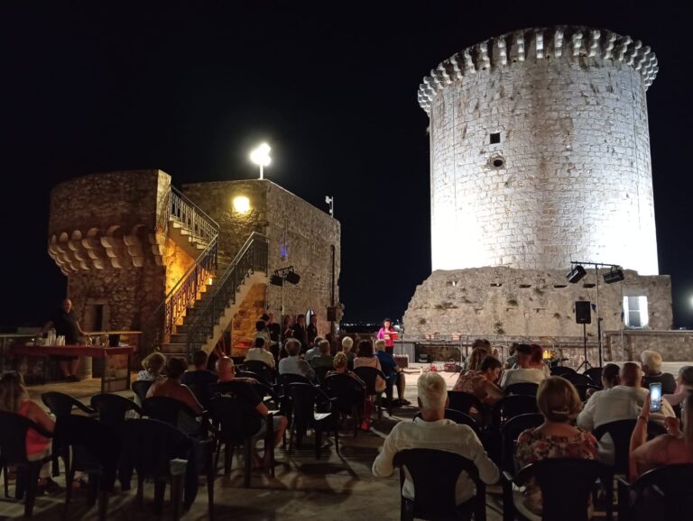 evento culturale terrazza castello (3)
