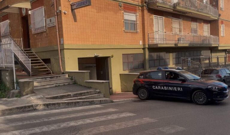 27.09.2025 CISTERNA DI LATINA (LT) I CARABINIERI DENUNCIANO UN QUARANTACINQUENNE PER TRUFFA_1