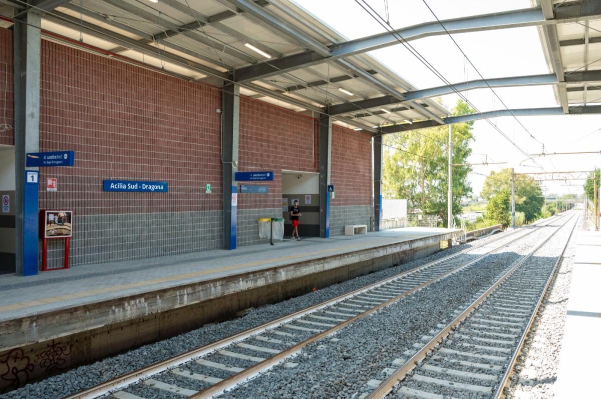 ROMA stazione Acilia Sud-Dragona