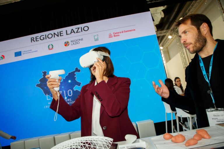 Angelilli_Maker_faire_Rome_17_ottobre_2025 (1)