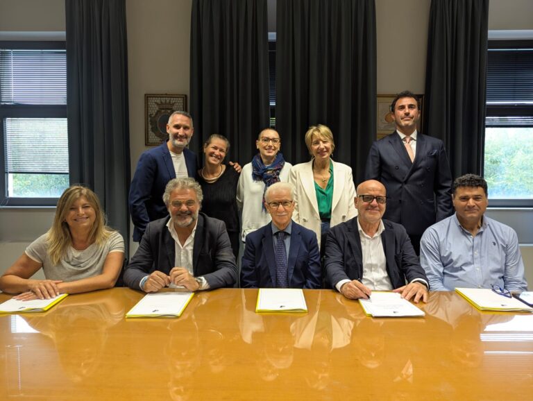 sindaci con notaio dirigenti di fondi assessore e dipendente