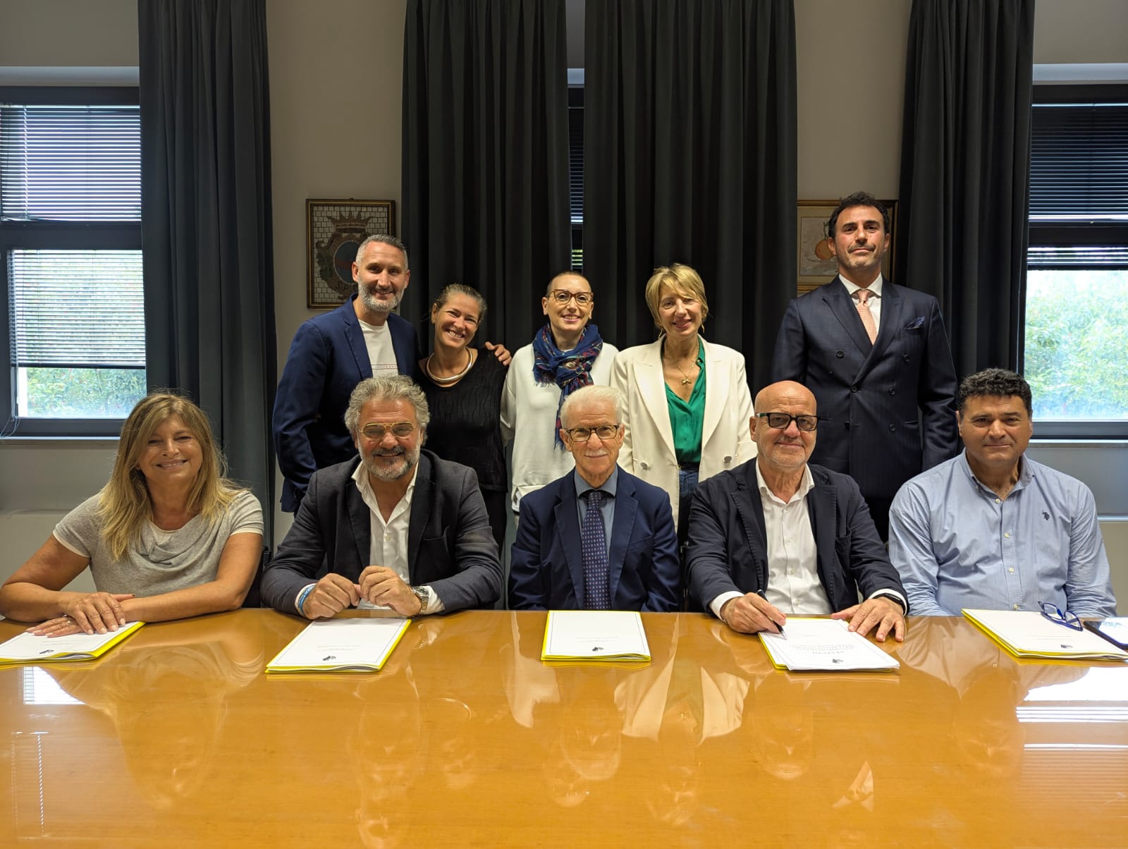 sindaci con notaio dirigenti di fondi assessore e dipendente