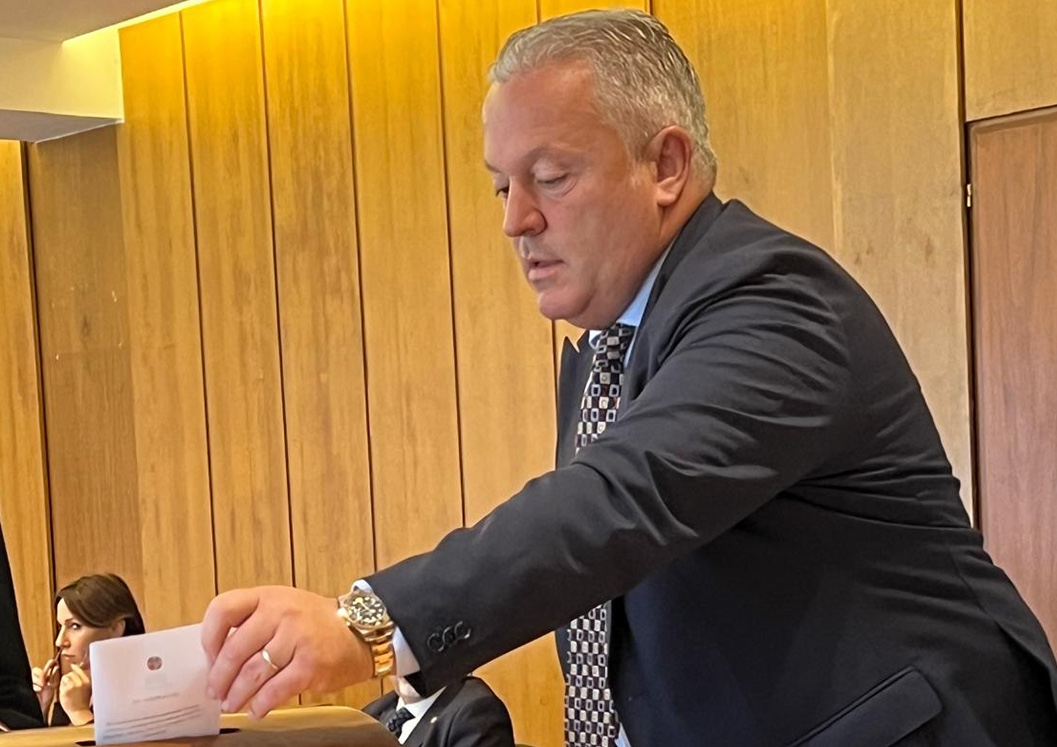 01_Sambucci_Vittorio_Commissione copia